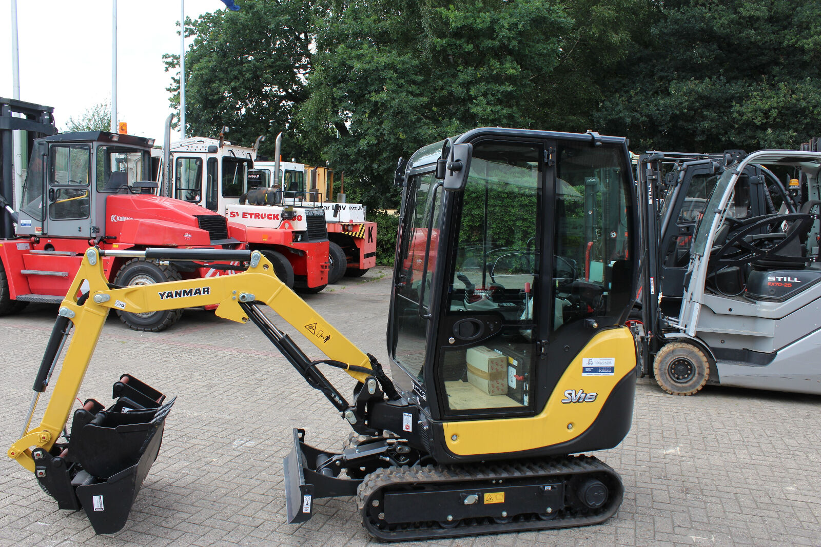 JCB construction loadalls 7m